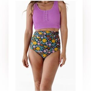 Livy & Kate High Waisted Ruched bottoms, NWOT